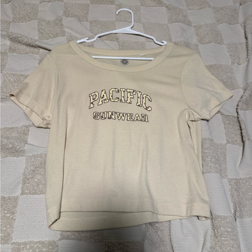 PacSun Cream Crop Top